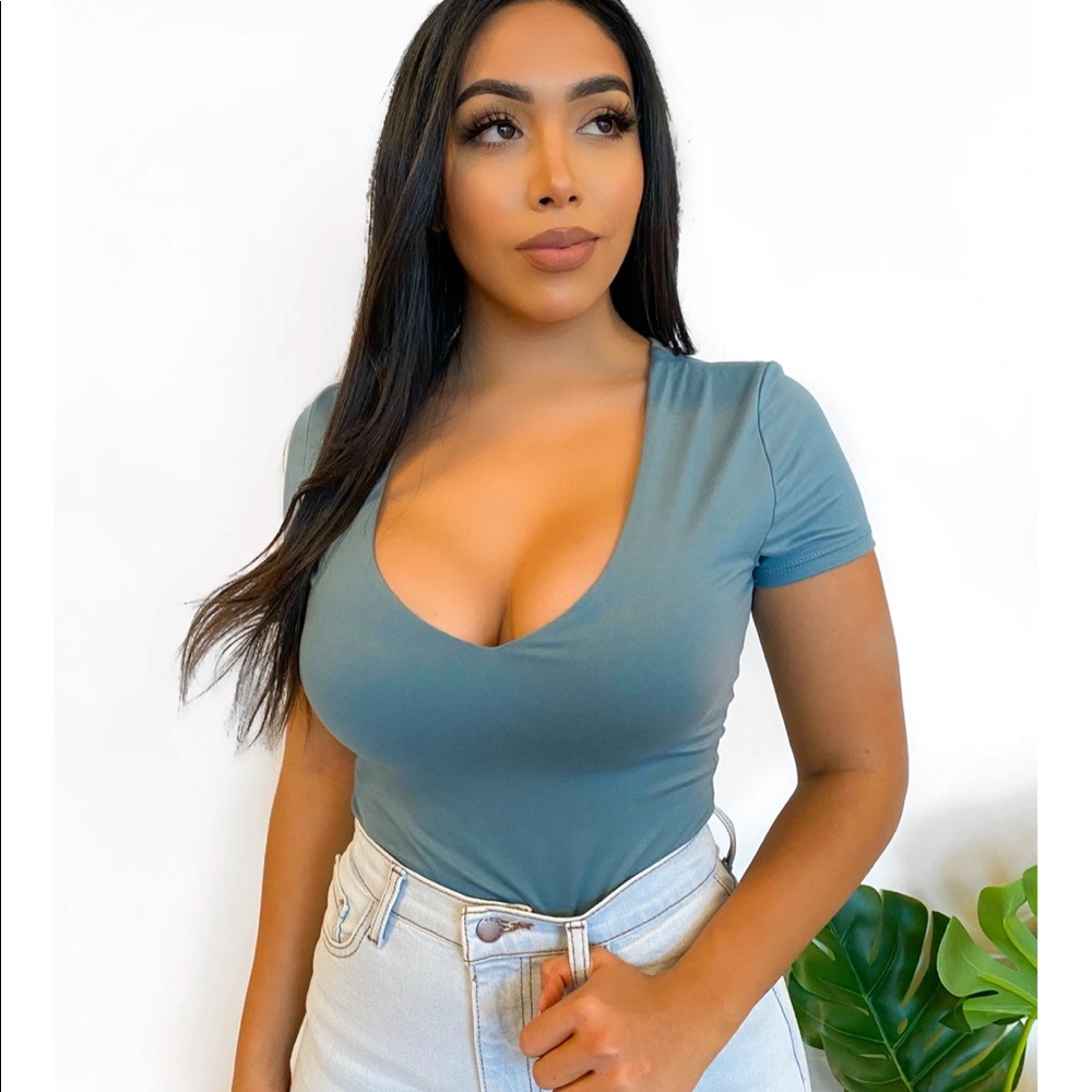 T shirt bodysuit (in color nude)